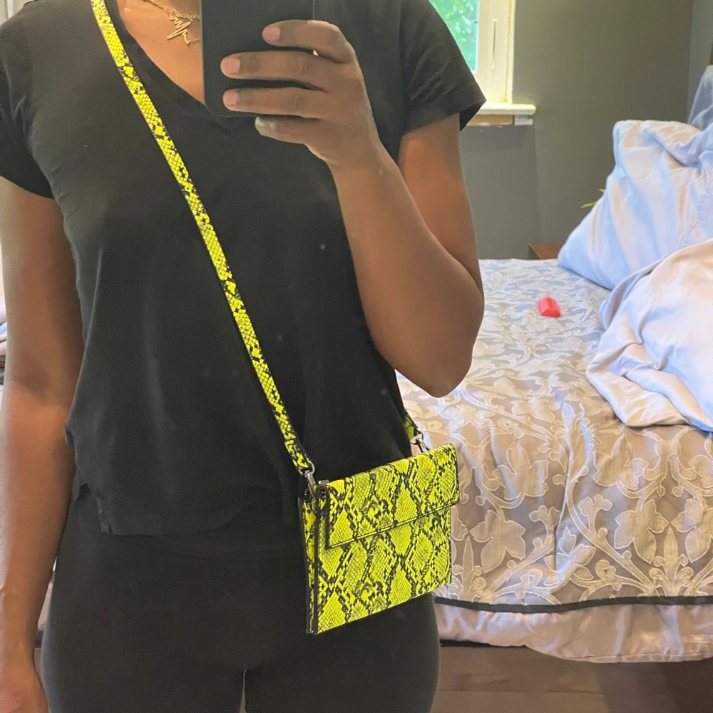 Zara Belt Bag With Matching Slides - Picture 4 of 8